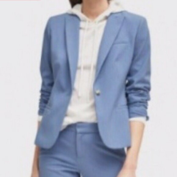 Banana Republic Jackets & Blazers - Banana Republic Classic Fit Chambray One Button Closure Blazer Size 8P